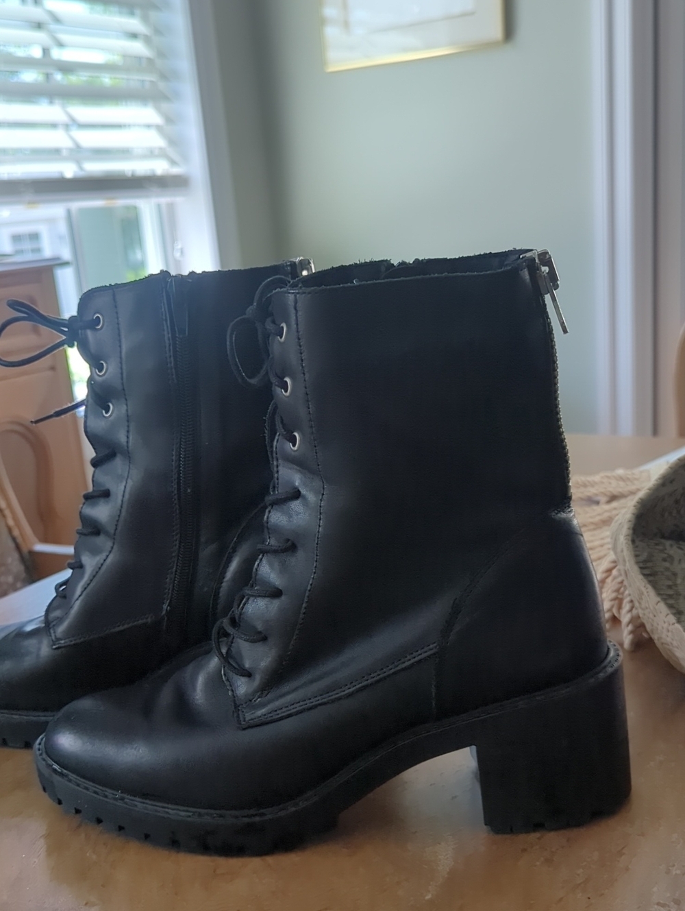 Black Leather Women's Combat Lace-Up  (Medium sized Chunky) Heel Boots